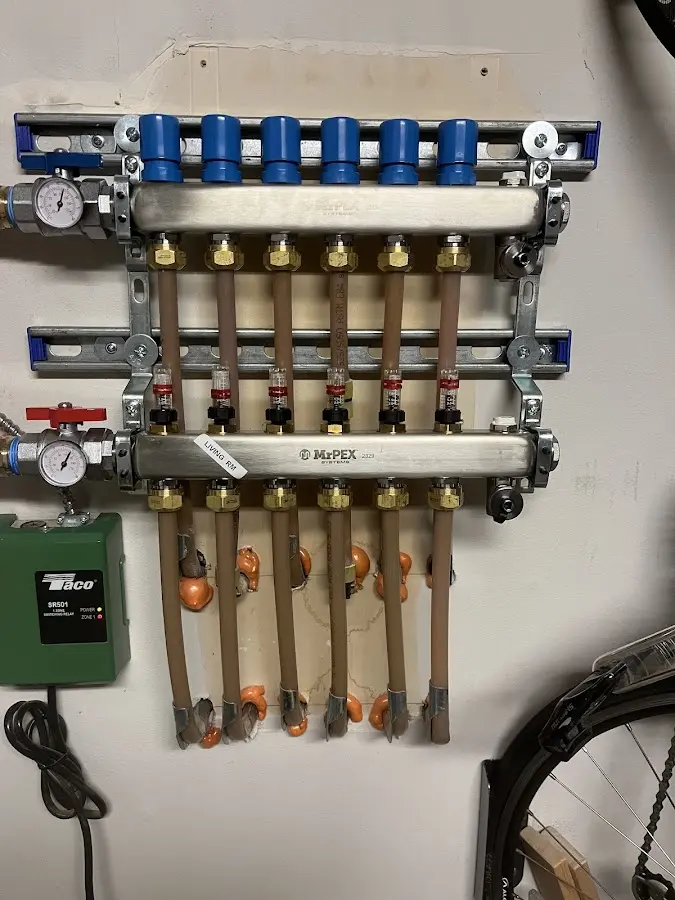 Plumber performing Gas Leak Detection at a residential property in Emerald Lake Hills